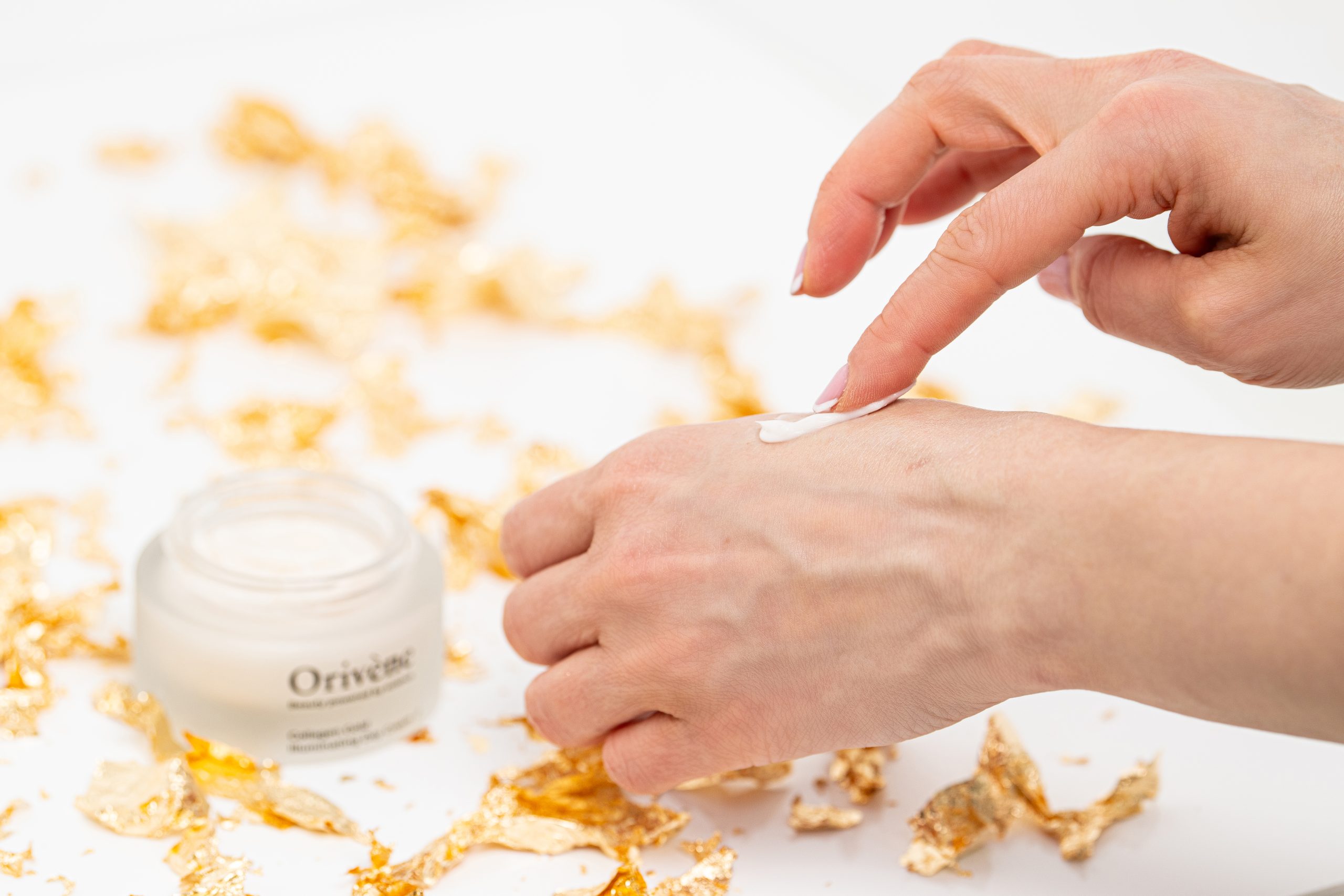 Collagen Gold Illuminating Day Cream 50 ml - obrazek 4